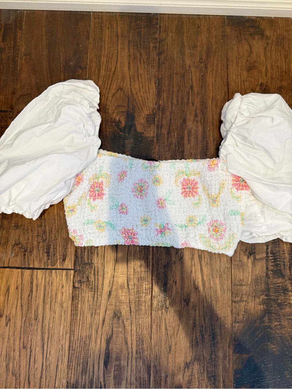 Zara White Smocked Floral Crop Top with Puff Sleeves